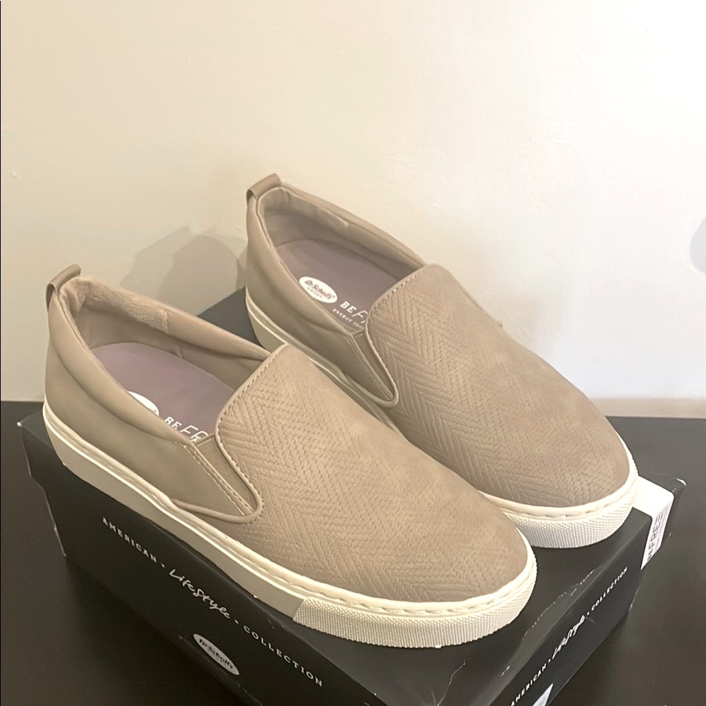 Dr. Scholl's taupe/grey Slip-On Sneakers